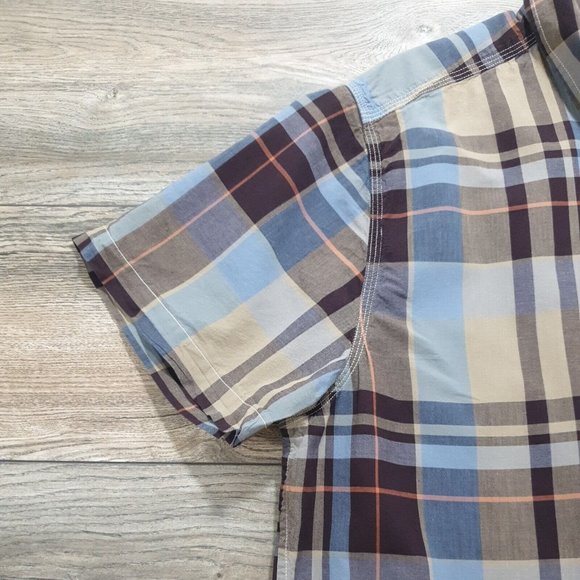 Gap Men XL Short Sleeve Shirt Casual Cotton Blue Brown Plaid Vacation Travel - Picture 4 of 10